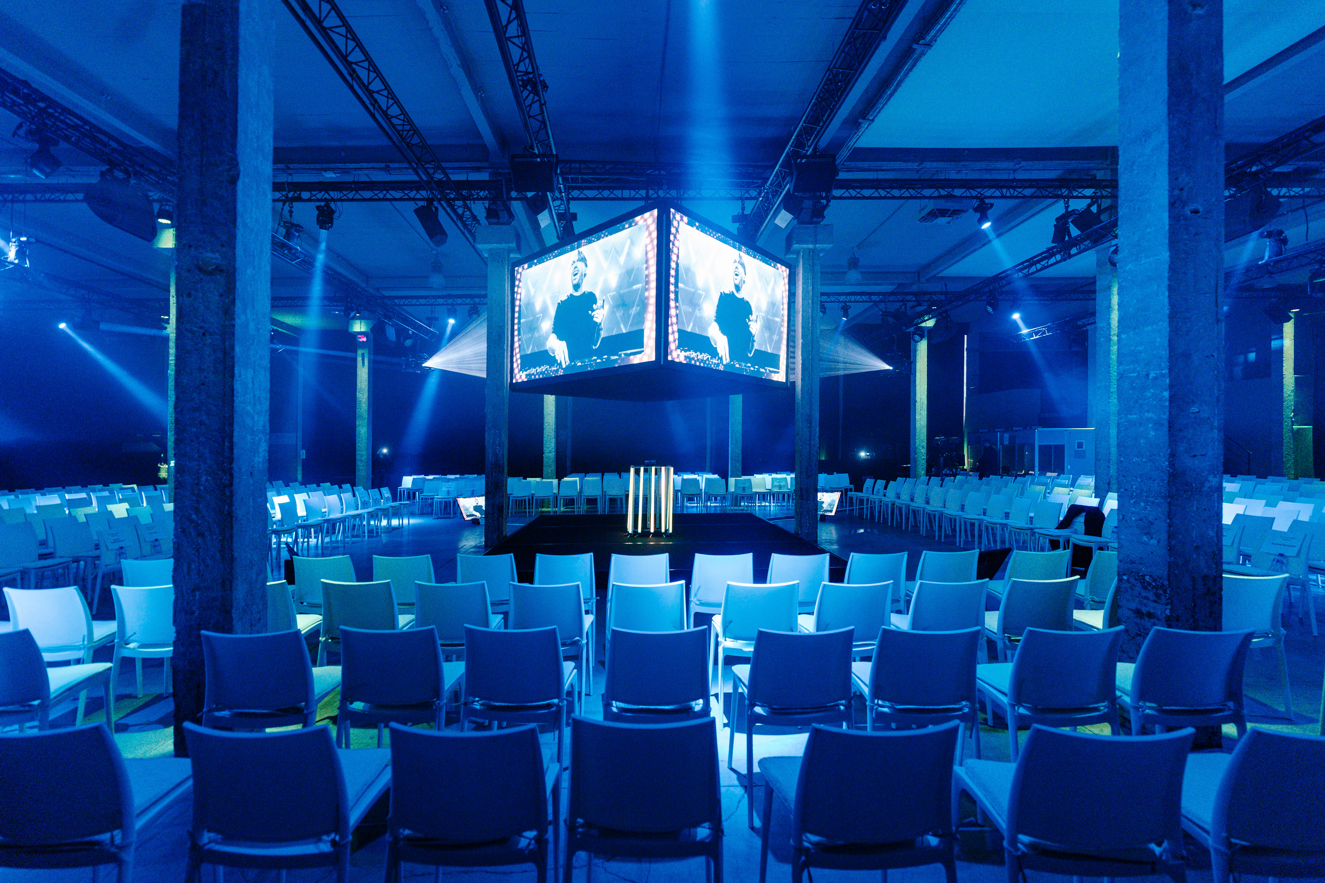 Luminus - from Belgium to Beijing