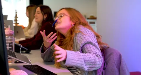 A team that values curiosity, ownership and a sharp, positive mindset